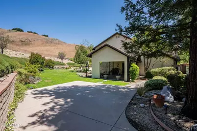 29507 Fountainwood Street, Agoura Hills, CA 91301 - Photo 5