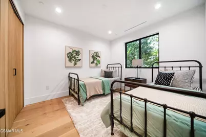5623 Oso Avenue, Woodland Hills, CA 91367 - Photo 47