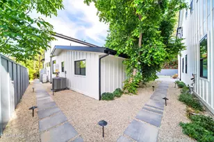 5623 Oso Ave, Woodland Hills, CA 91367 - Photo 51