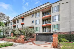 339 S Catalina Ave, Pasadena, CA 91106 - Photo 1