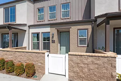 135 Farmhouse Drive #3, Simi Valley, CA 93065 - Photo 1