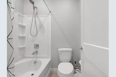 135 Farmhouse Drive #3, Simi Valley, CA 93065 - Photo 29