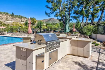 296 El Cielo, Newbury Park, CA 91320 - Photo 33