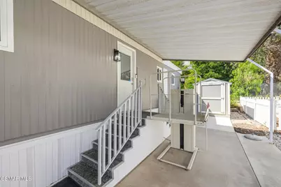 2576 Thunderbird #21, Thousand Oaks, CA 91362 - Photo 29
