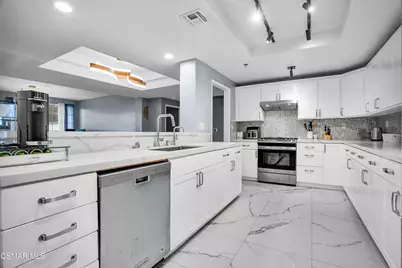 4348 Mammoth Avenue #203, Sherman Oaks, CA 91423 - Photo 13