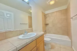 2399 Chiquita Ln, Thousand Oaks, CA 91362 - Photo 11