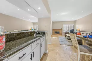 236 Country Club Dr, Simi Valley, CA 93065 - Photo 11