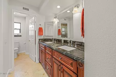 236 Country Club Drive #B, Simi Valley, CA 93065 - Photo 21