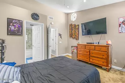 236 Country Club Drive #B, Simi Valley, CA 93065 - Photo 17