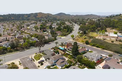 276 Knollwood Drive, Newbury Park, CA 91320 - Photo 3