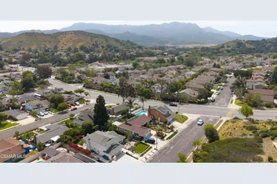 276 Knollwood Drive, Newbury Park, CA 91320 - Photo 5