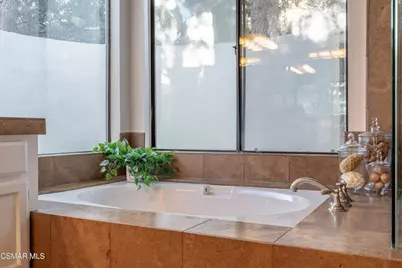 360 Camino De Celeste, Thousand Oaks, CA 91360 - Photo 27