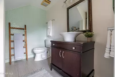 360 Camino De Celeste, Thousand Oaks, CA 91360 - Photo 29