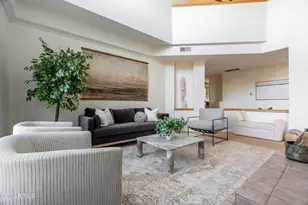 360 Camino De Celeste, Thousand Oaks, CA 91360 - Photo 21