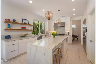 850 Ellesmere Way, Oak Park, CA 91377 - Photo 7