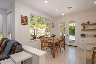 850 Ellesmere Way, Oak Park, CA 91377 - Photo 11