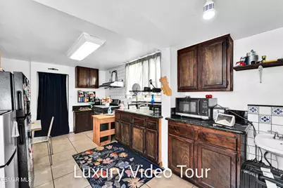 638 N Bunker Hill Avenue, Los Angeles, CA 90012 - Photo 13