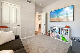 230 Stonegate Rd, Camarillo, CA 93010 - Photo 13