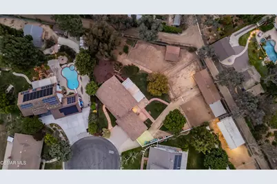 351 Buckboard Circle, Simi Valley, CA 93065 - Photo 35
