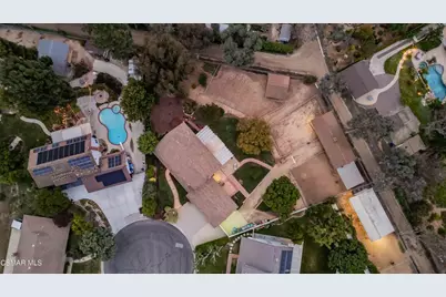 351 Buckboard Circle, Simi Valley, CA 93065 - Photo 3