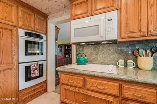 351 Buckboard Cir, Simi Valley, CA 93065 - Photo 15