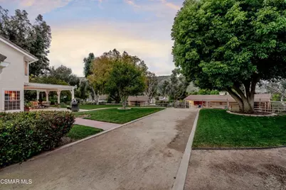 351 Buckboard Circle, Simi Valley, CA 93065 - Photo 37