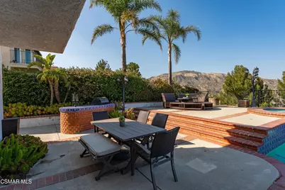11894 Darby Avenue, Porter Ranch, CA 91326 - Photo 35