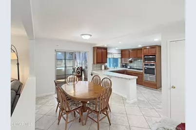 276 Hermes Street, Simi Valley, CA 93065 - Photo 11