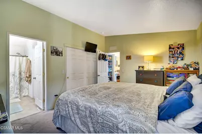 11401 Topanga Canyon Boulevard #8, Chatsworth, CA 91311 - Photo 15
