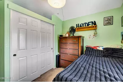 11401 Topanga Canyon Boulevard #8, Chatsworth, CA 91311 - Photo 17