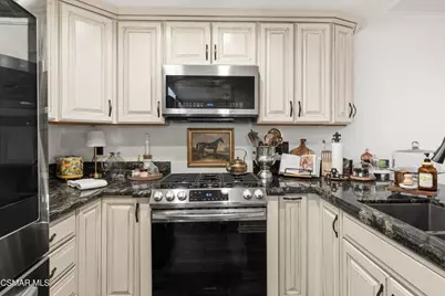 1928 Stow Street, Simi Valley, CA 93063 - Photo 9