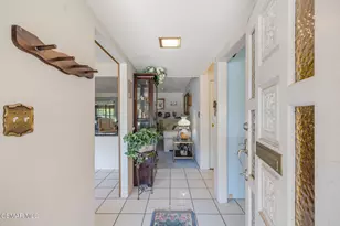 2991 Theresa Dr, Newbury Park, CA 91320 - Photo 3