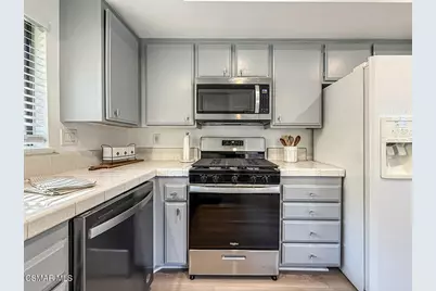 599 Calle De Las Ovejas, Oak Park, CA 91377 - Photo 17