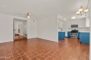 4431 Honeyglen Ct, Moorpark, CA 93021 - Photo 9