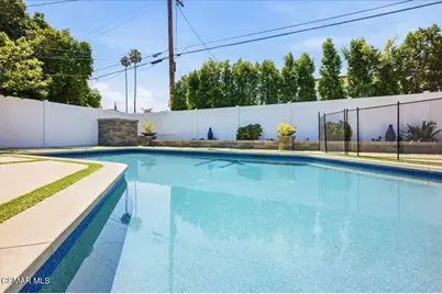 19130 Sylvan Street, Tarzana, CA 91335 - Photo 29