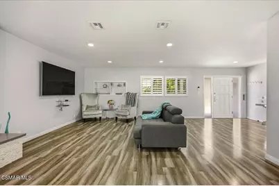 19130 Sylvan Street, Tarzana, CA 91335 - Photo 9