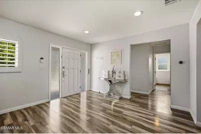 19130 Sylvan Street, Tarzana, CA 91335 - Photo 11
