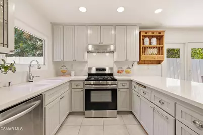 298 Trailside Court, Newbury Park, CA 91320 - Photo 25