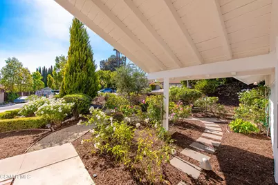 298 Trailside Court, Newbury Park, CA 91320 - Photo 13