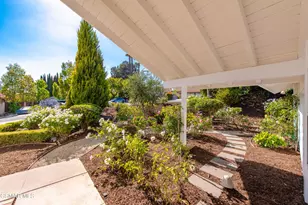 298 Trailside Ct, Newbury Park, CA 91320 - Photo 13