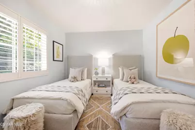 298 Trailside Court, Newbury Park, CA 91320 - Photo 35