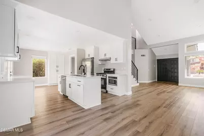 493 Messina Place, Oak Park, CA 91377 - Photo 3