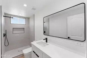 1554 Ahart St, Simi Valley, CA 93065 - Photo 17