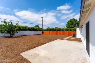 1554 Ahart St, Simi Valley, CA 93065 - Photo 29