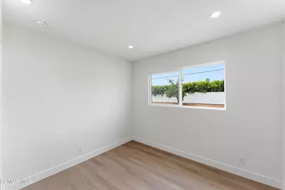 1554 Ahart Street, Simi Valley, CA 93065 - Photo 19