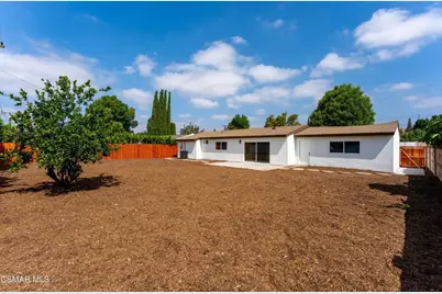 1554 Ahart Street, Simi Valley, CA 93065 - Photo 27
