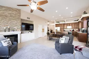 2094 Creekridge Ave, Simi Valley, CA 93065 - Photo 3