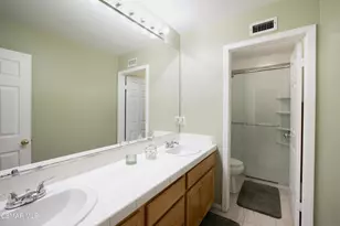 2094 Creekridge Ave, Simi Valley, CA 93065 - Photo 17