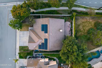 2094 Creekridge Avenue, Simi Valley, CA 93065 - Photo 3