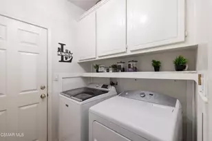 2094 Creekridge Ave, Simi Valley, CA 93065 - Photo 13